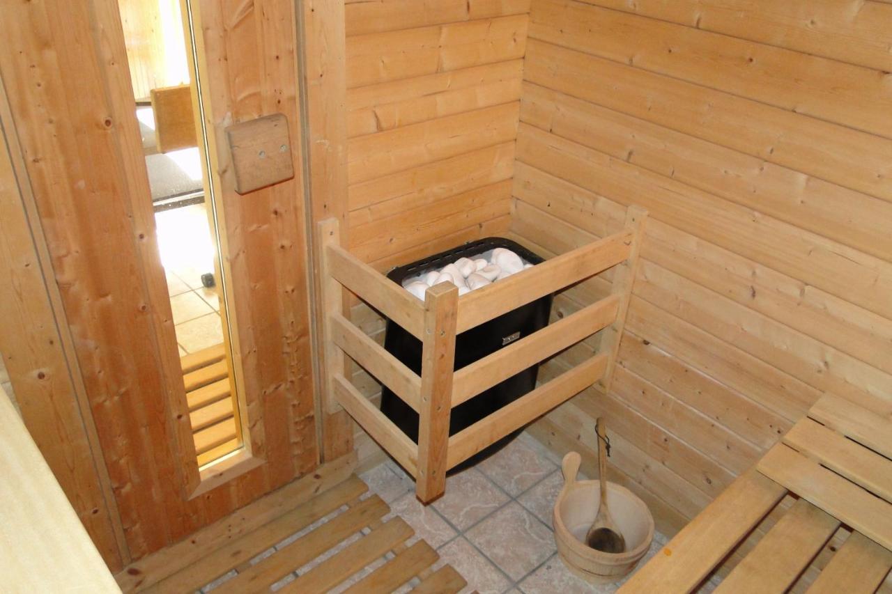Gite 295 Montagnes Du Jura Avec Spa Et Sauna Classe 3 Etoiles Foncine-le-Haut Экстерьер фото